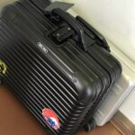 リモワ TOPAS Stealth ビジネスマルチホイールのテレスコープハンドルを大阪・心斎橋店のサービスセンターで交換