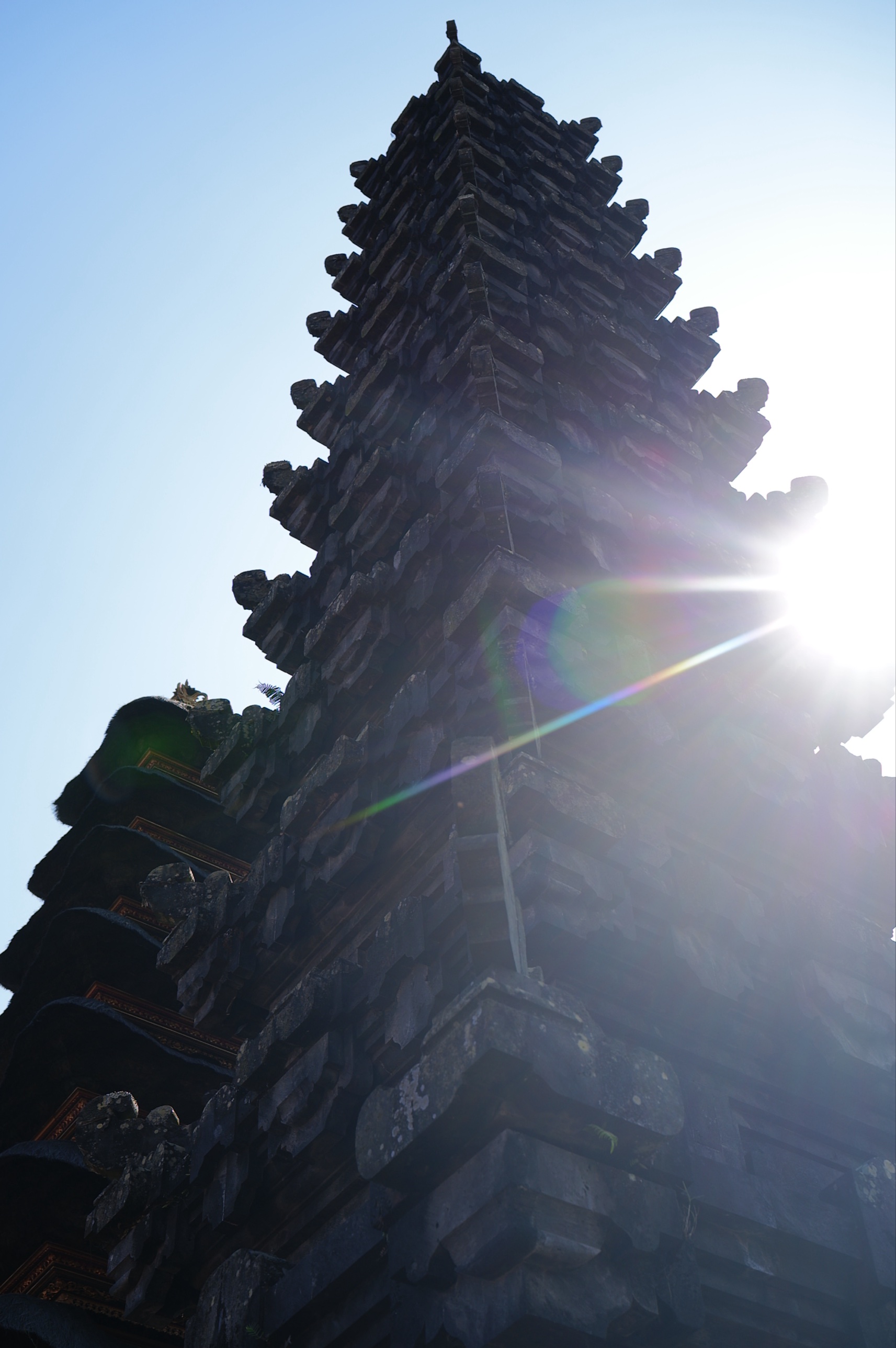 ブサキ寺院のメル(多重塔)