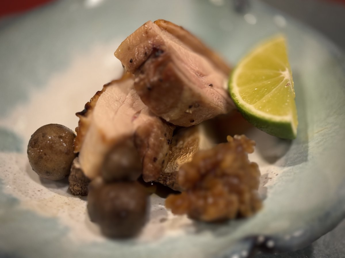 和食みたのお料理。すだちを添えた一皿