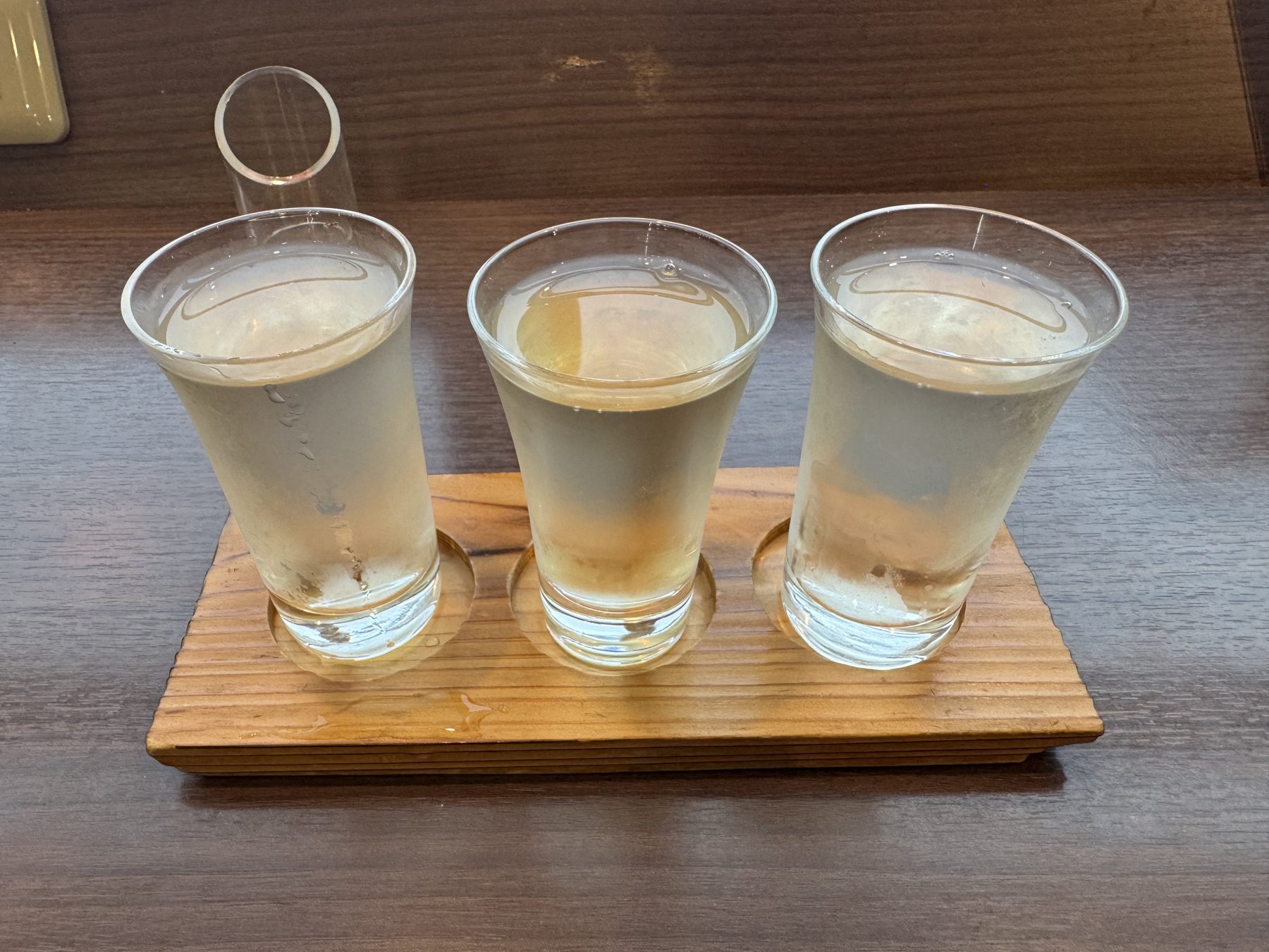 日本酒の飲み比べ